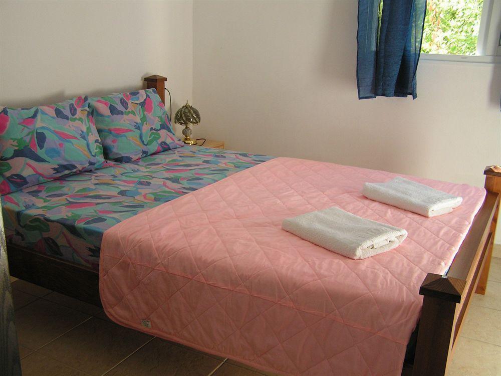 Ga'Aton Motel Nahariya Exterior foto