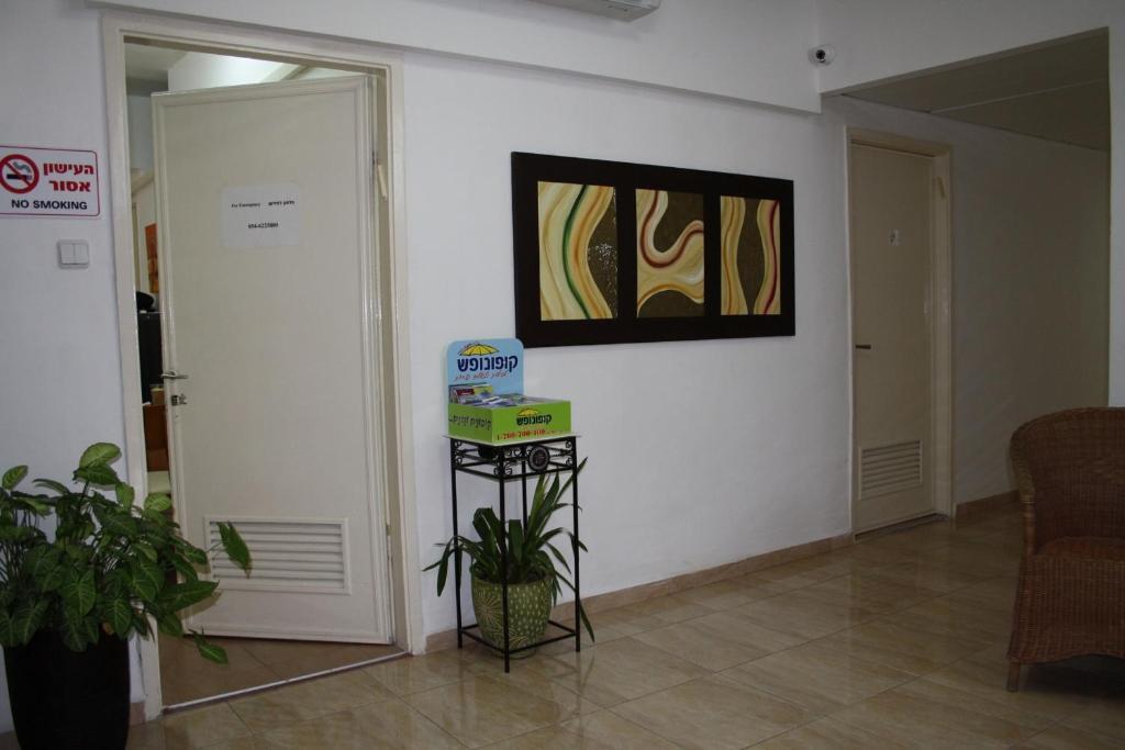 Ga'Aton Motel Nahariya Exterior foto