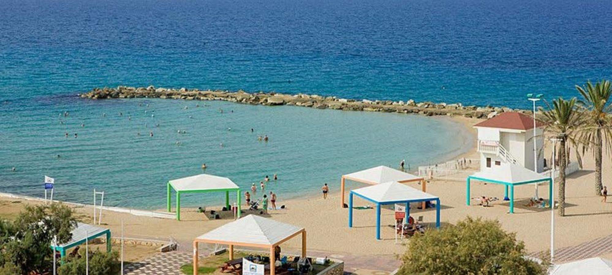 Ga'Aton Motel Nahariya Exterior foto